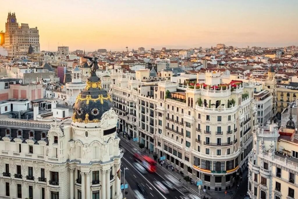 Los 10 Hoteles 5 Estrellas de Lujo en Madrid